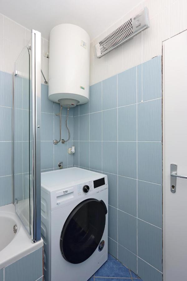 Sha La La - Charming, Unique Studio In A Historic Building Next To A Castle, Wifi, Smart Tv, Washer-Dryer Bakar Exterior foto
